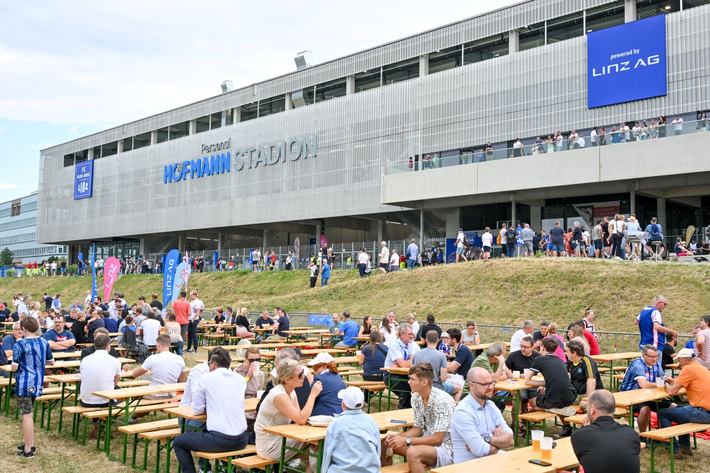 Fc Blau Weiß Linz Samstag Stadion Premiere Vs Psv Eindhoven Bundesliga Ligaportal 