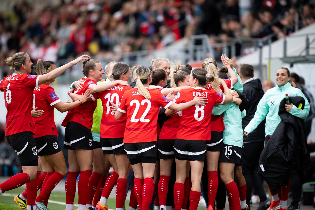 jubelfoto oefb frauen gegen island 31 05 2024 paul gruber oefb biereder