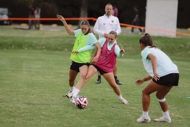 oefb u20 nationalteam wm generalprobe training jasmin walter