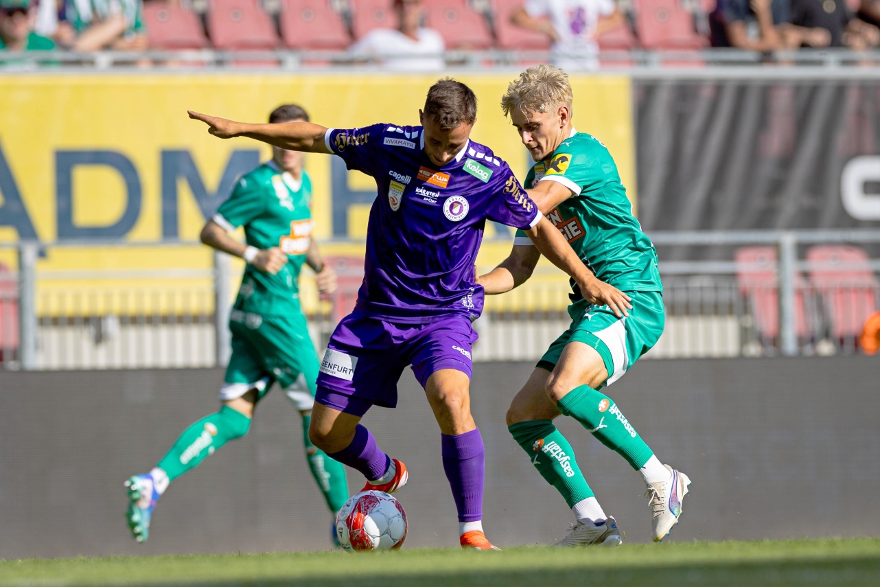 oswald moritz und koch tobias sk austria klagenfurt vs sk rapid 11 08 2024 admiral gepa biereder