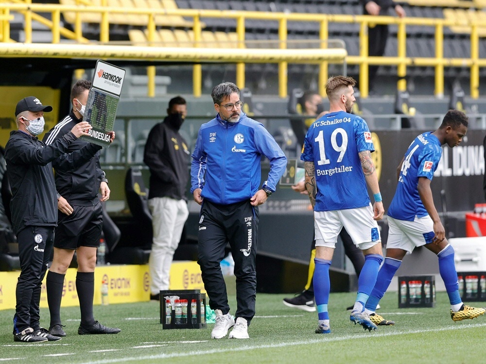 Schalke schöpft Wechselkontingent als erster Klub aus