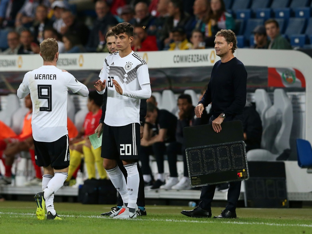 Havertz (M.) und Werner (l.) wechselten zum FC Chelsea