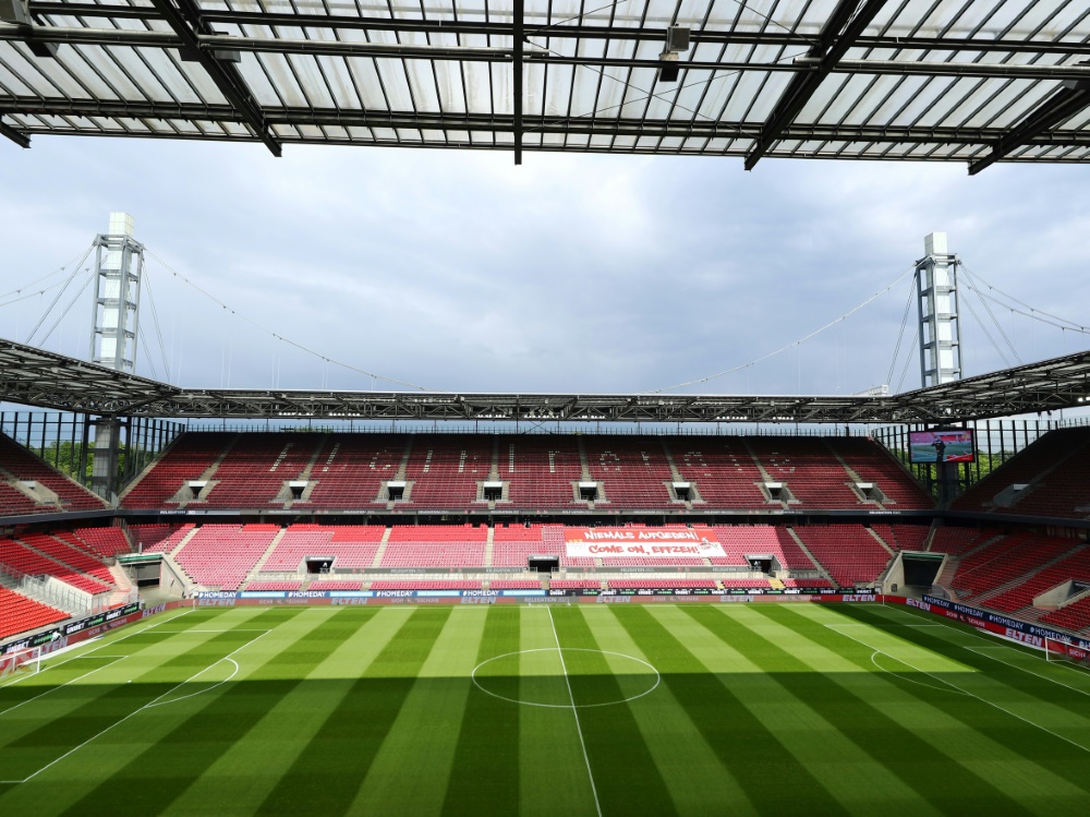 Köln plant mit 16.500 Fans zum Bundesligastart (Foto: SID)