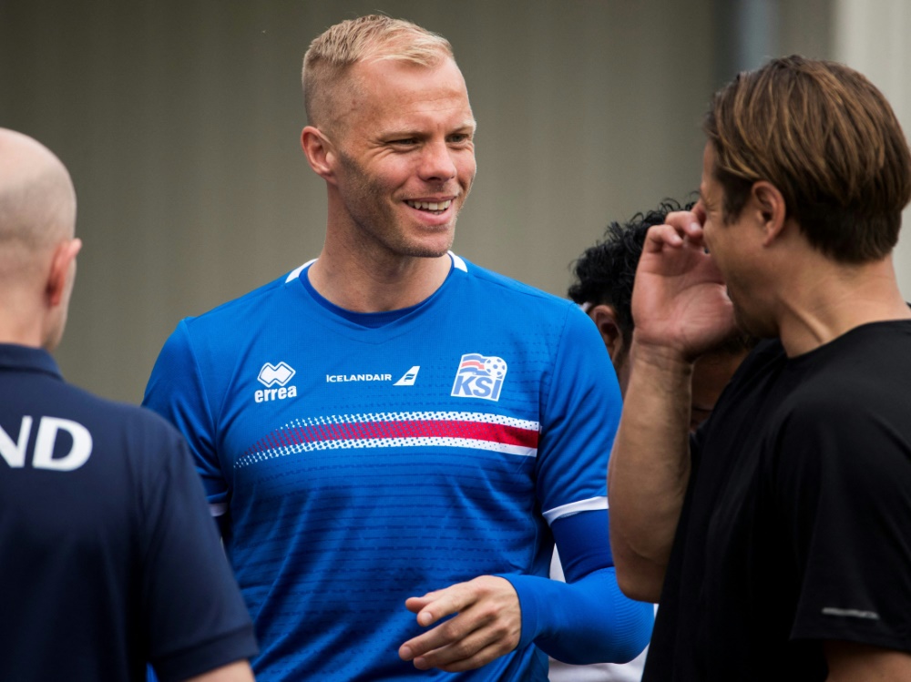 Eidur Gudjohnsen wäre mit Remis zufrieden (Foto: SID)