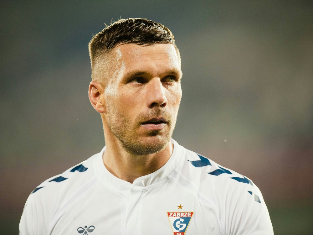 Ermahnte die DFB-Elf: Lukas Podolski (Foto: SID)