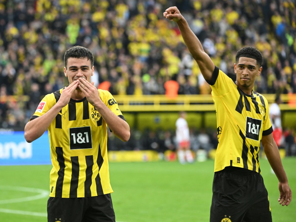 Dortmunds Jungstars Reyna und Bellingham (Foto: AFP/SID/INA FASSBENDER)