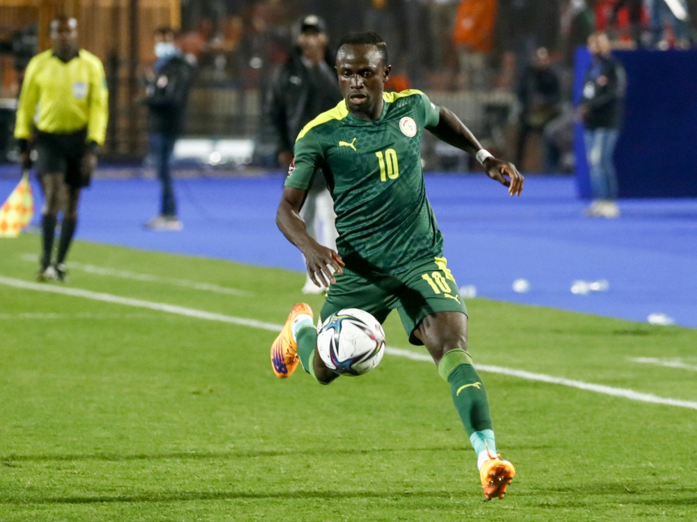 Sadio Mane fehlt dem Senegal verletzt (Foto: AFP/SID/KHALED DESOUKI)