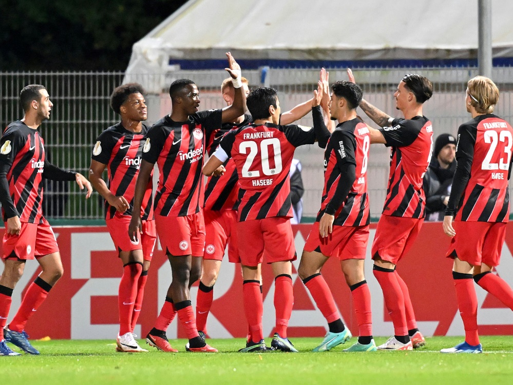 Sieg in Köln: Frankfurt zieht ins Pokal-Achtelfinale ein (Foto: Imago/Hufnagl/Imago/Hufnagl/SID/IMAGO/Ulrich Hufnagel)