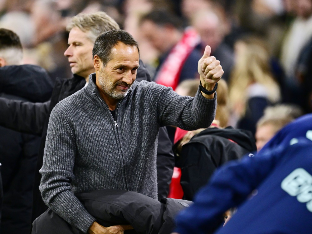 Van 't Schip feiert bei seinem Debüt einen Sieg (Foto: IMAGO/Olaf Kraak/IMAGO/Olaf Kraak/SID/IMAGO/Ajax Amsterdam v FC Volendam)