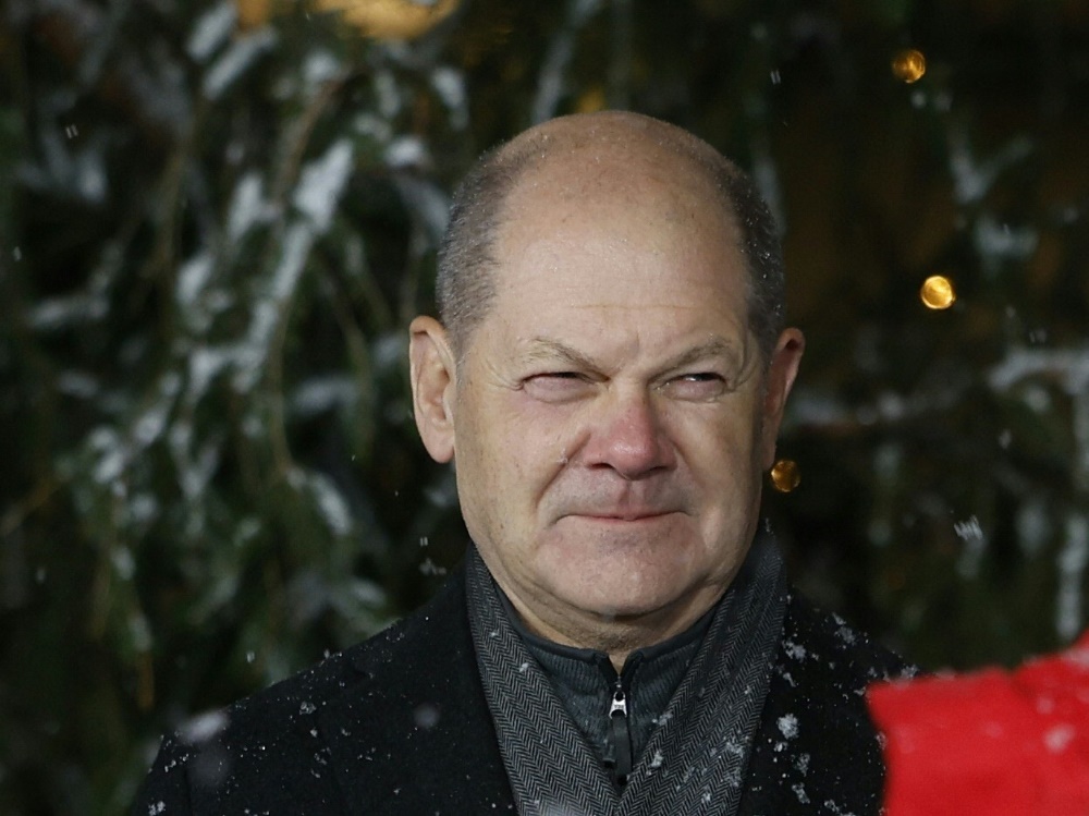 Freut sich auf die Auslosung: Olaf Scholz (Foto: AFP/SID)