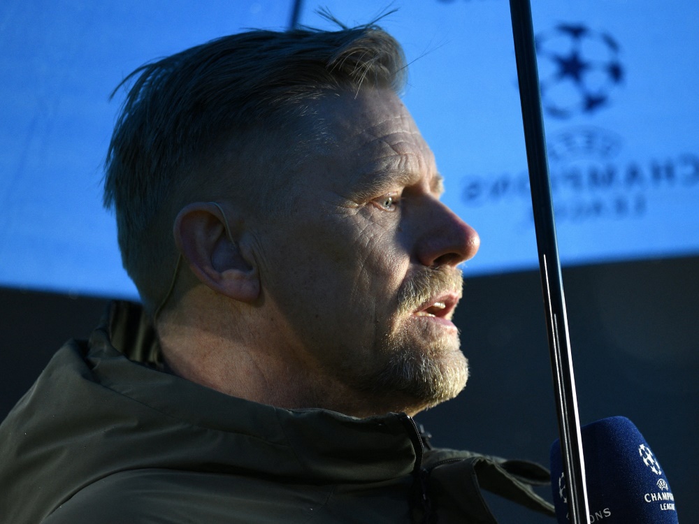 Peter Schmeichel schwärmt von Manuel Neuer (Foto: AFP/SID/OLI SCARFF)