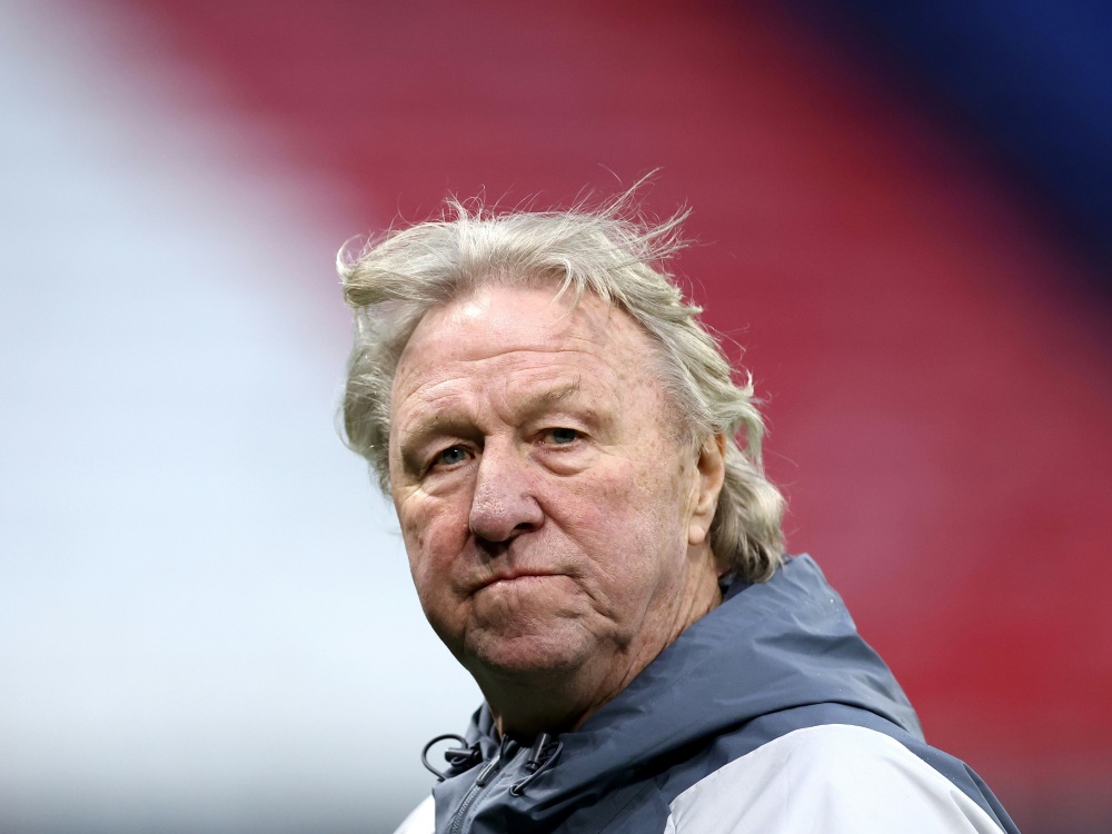 Horst Hrubesch vor einem erneuten Duell mit Andries Jonker (Foto: AFP)