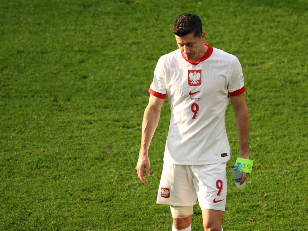 Schon wieder ein frühes Aus für Robert Lewandowski (Foto: AFP/SID/Ronny HARTMANN)