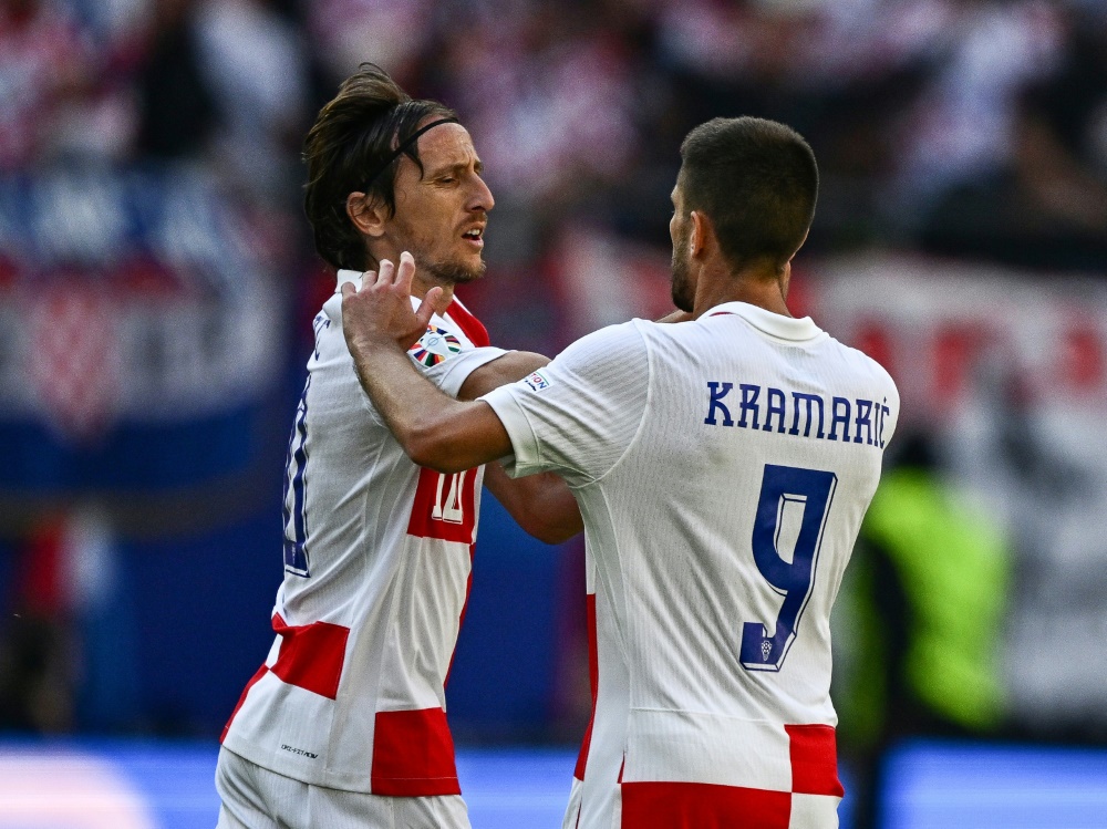 Kramaric und Modric müssen sich mit einem Remis begnügen (Foto: AFP/SID/GABRIEL BOUYS)