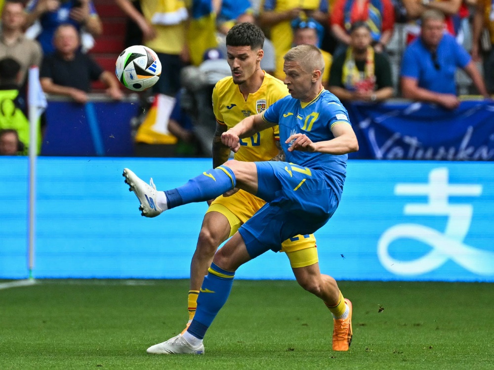 Beim FC Arsenal aktiv: Oleksandr Sintschenko (vorne) (Foto: AFP/SID/MIGUEL MEDINA)