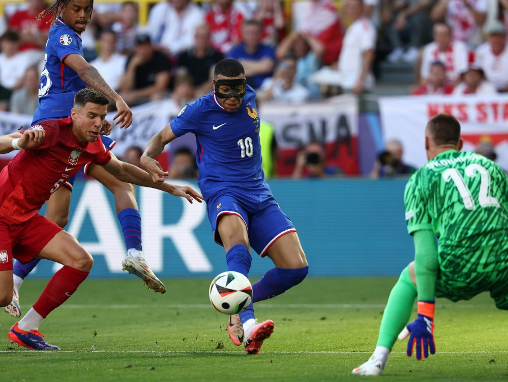 Gleich wieder im Blickpunkt: Kylian Mbappe (Foto: AFP/SID/FRANCK FIFE)