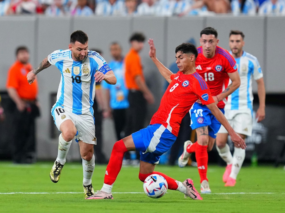 Messi im Spiel gegen Chile (Foto: AFP/GETTYIMAGES/SID/Mitchell Leff)