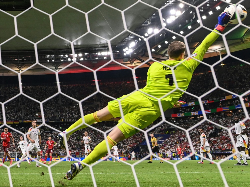 Rekordtorhüter Manuel Neuer (Foto: AFP/SID/KIRILL KUDRYAVTSEV)