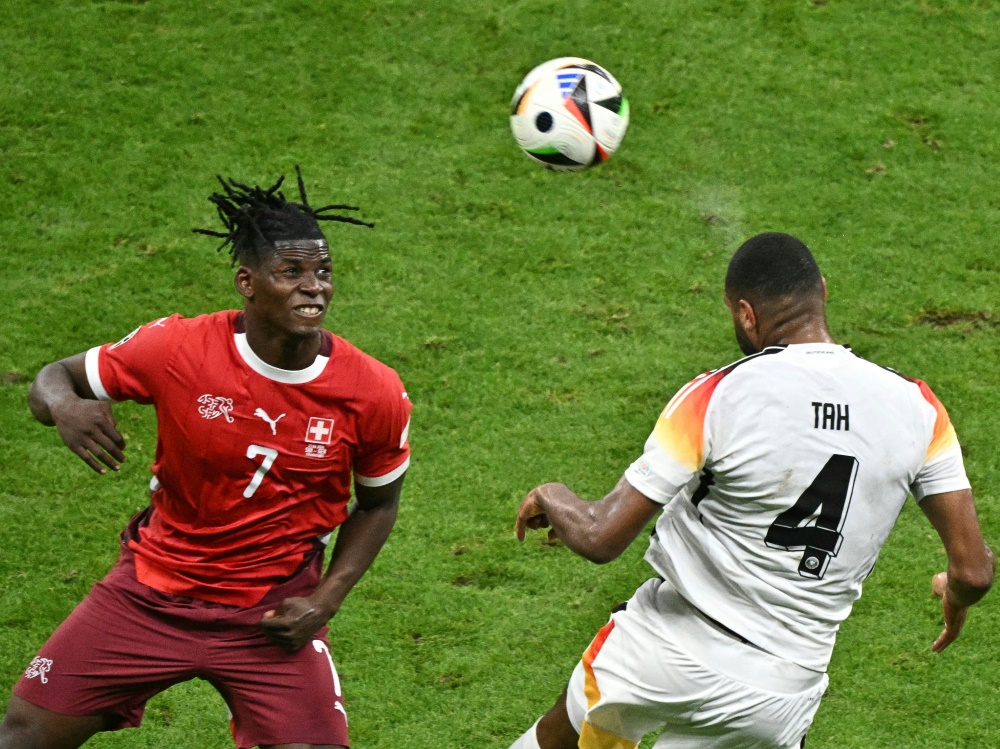 Jonathan Tah im Spiel gegen die Schweiz (Foto: AFP/SID/JAVIER SORIANO)