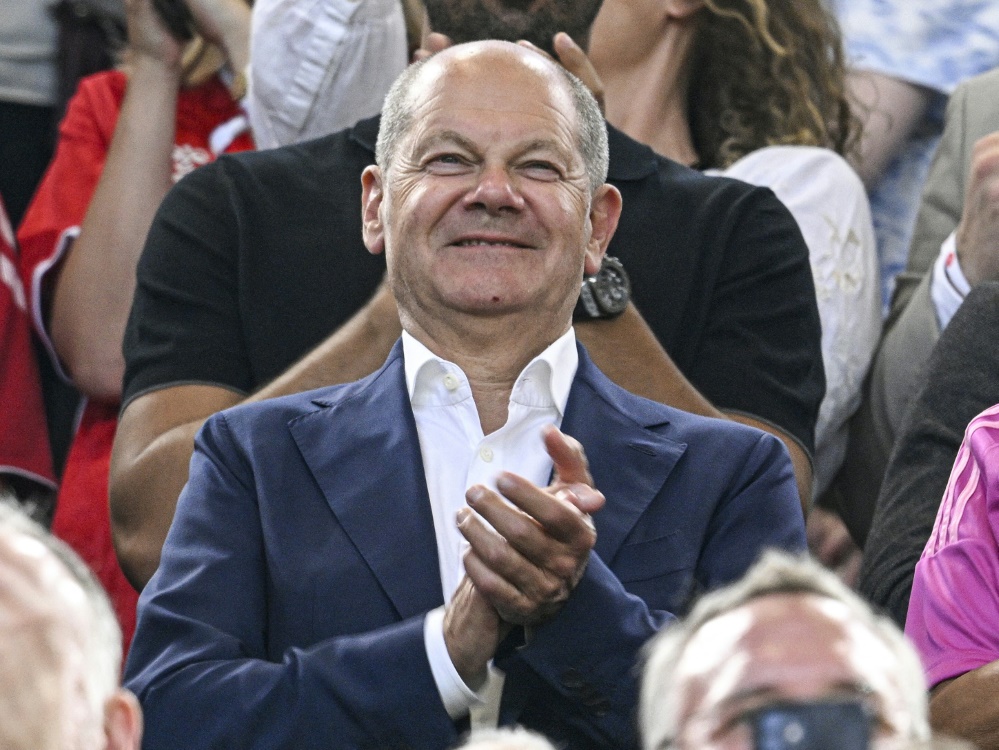 Besucht das Finale: Olaf Scholz (Foto: AFP/SID/INA FASSBENDER)