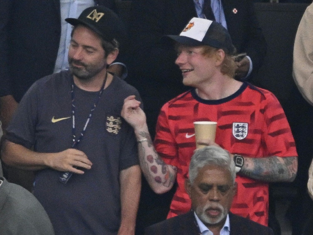 War beim Halbfinale in Dortmund dabei: Sänger Ed Sheeran (Foto: AFP/SID/INA FASSBENDER)