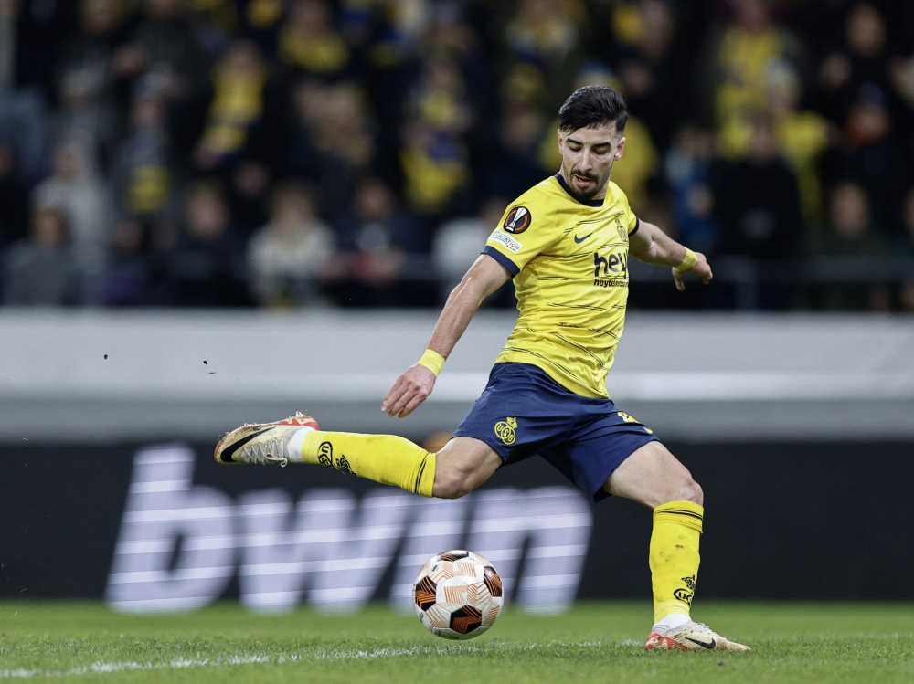 Stürmt künftig in Wolfsburg: Mohamed Amoura (Foto: AFP/SID/KENZO TRIBOUILLARD)