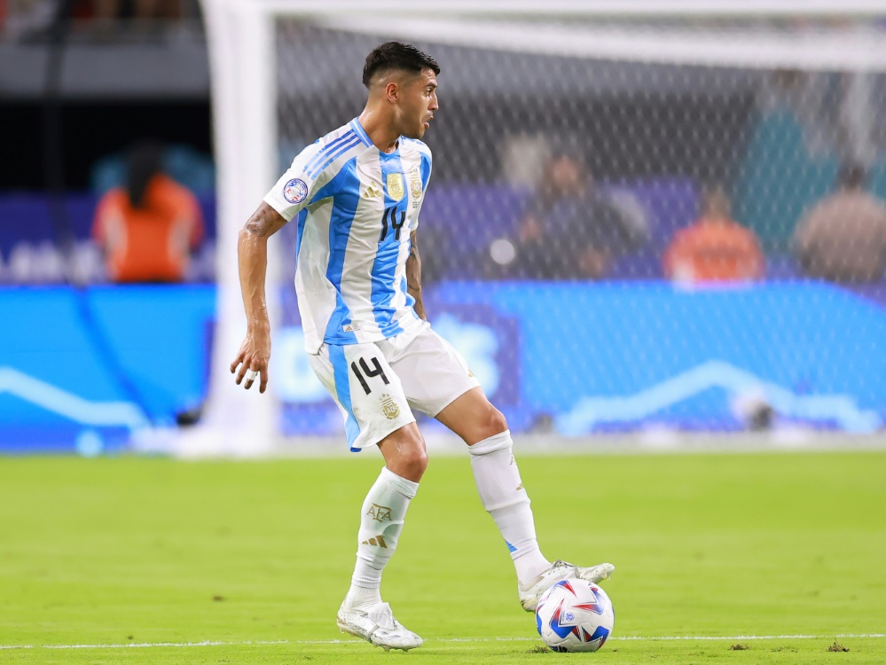 Exequiel Palacios verpasst den Saisonstart (Foto: AFP/GETTYIMAGES/AFP/Hector Vivas)