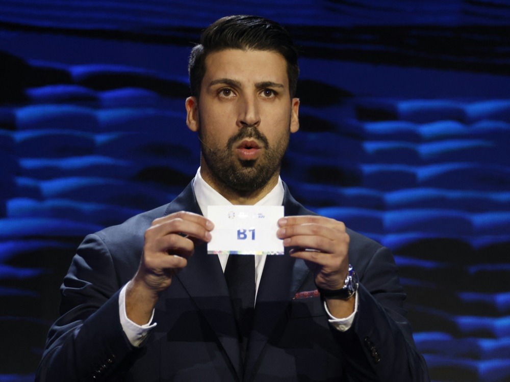 Sami Khedira bei der Auslosung zur Heim-EM (Foto: AFP/SID)