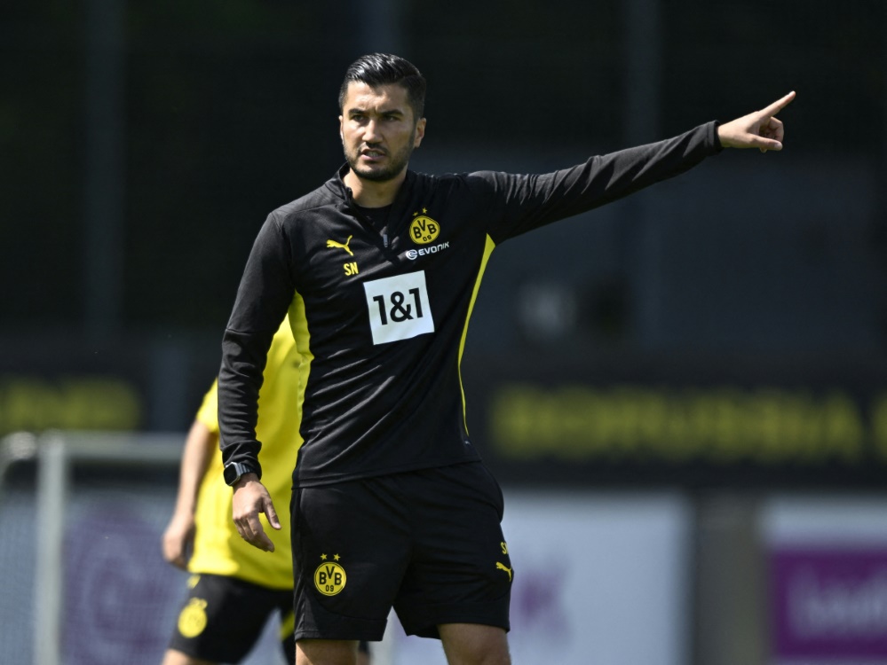 Pflichtspieldebüt als BVB-Trainer: Nuri Sahin (Foto: AFP/SID/INA FASSBENDER)