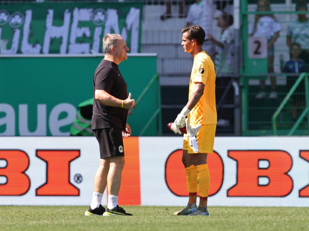 Deutliche Worte: Trainer Zorniger (l.) und Torhüter Noll (Foto: IMAGO/Sportfoto Zink / Daniel Marr/IMAGO/Sportfoto Zink / Daniel Marr/SID/IMAGO/Sportfoto Zink / Daniel Marr)