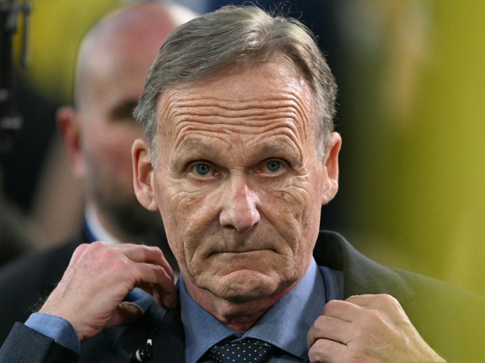 Watzke erhält den Preis im November in Berlin (Foto: AFP/SID/INA FASSBENDER)