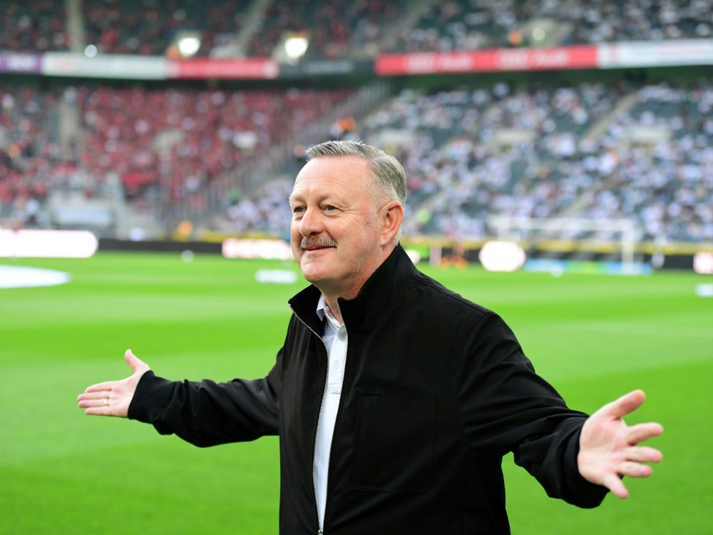 Roland Virkus haderte mit dem VAR (Foto: IMAGO/fohlenfoto/IMAGO/fohlenfoto/SID/IMAGO/Norbert Jansen / fohlenfoto)