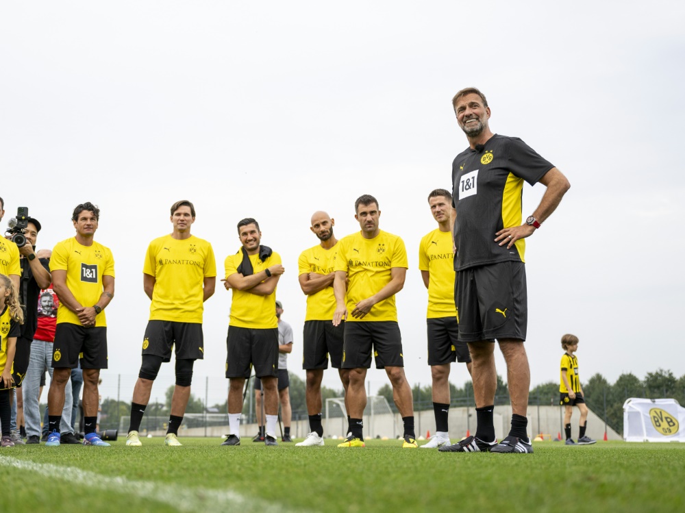 Klopp (r.) bittet zum Abschlusstraining (Foto: Borussia Dortmund/Borussia Dortmund/Borussia Dortmund/Hendrik Deckers)