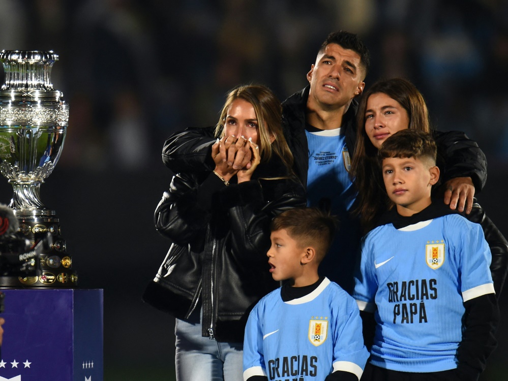 Luis Suarez bei seinem letzten Länderspiel (Foto: AFP/SID/DANTE FERNANDEZ)