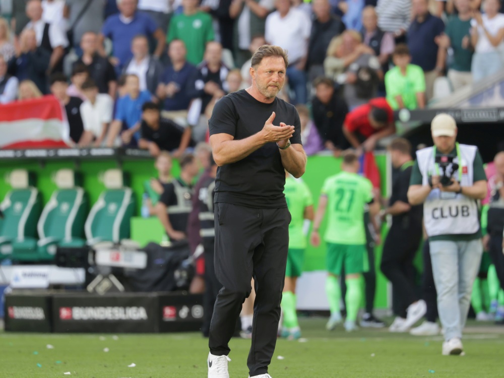 Trainer Ralph Hasenhüttl verlangt viel von den Wölfe-Fans (Foto: IMAGO / Susanne Hübner/IMAGO / Susanne Hübner/SID/IMAGO/Susanne Hübner, Susanne Huebner)