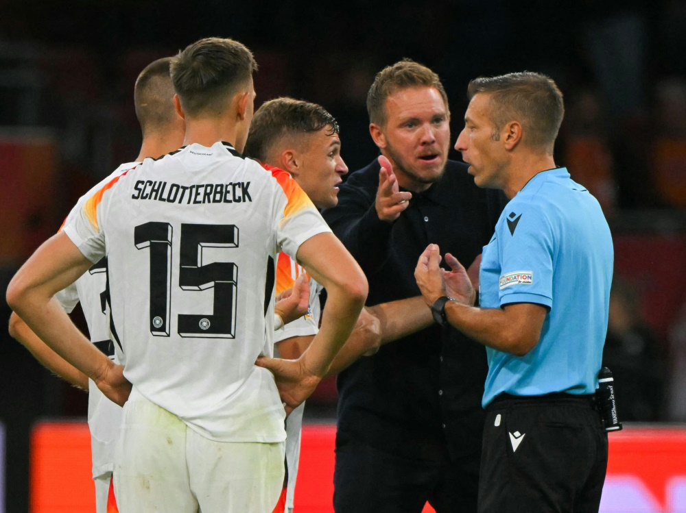 Nagelsmann und seine Spieler geigen Massa die Meinung (Foto: AFP/SID/NICOLAS TUCAT)