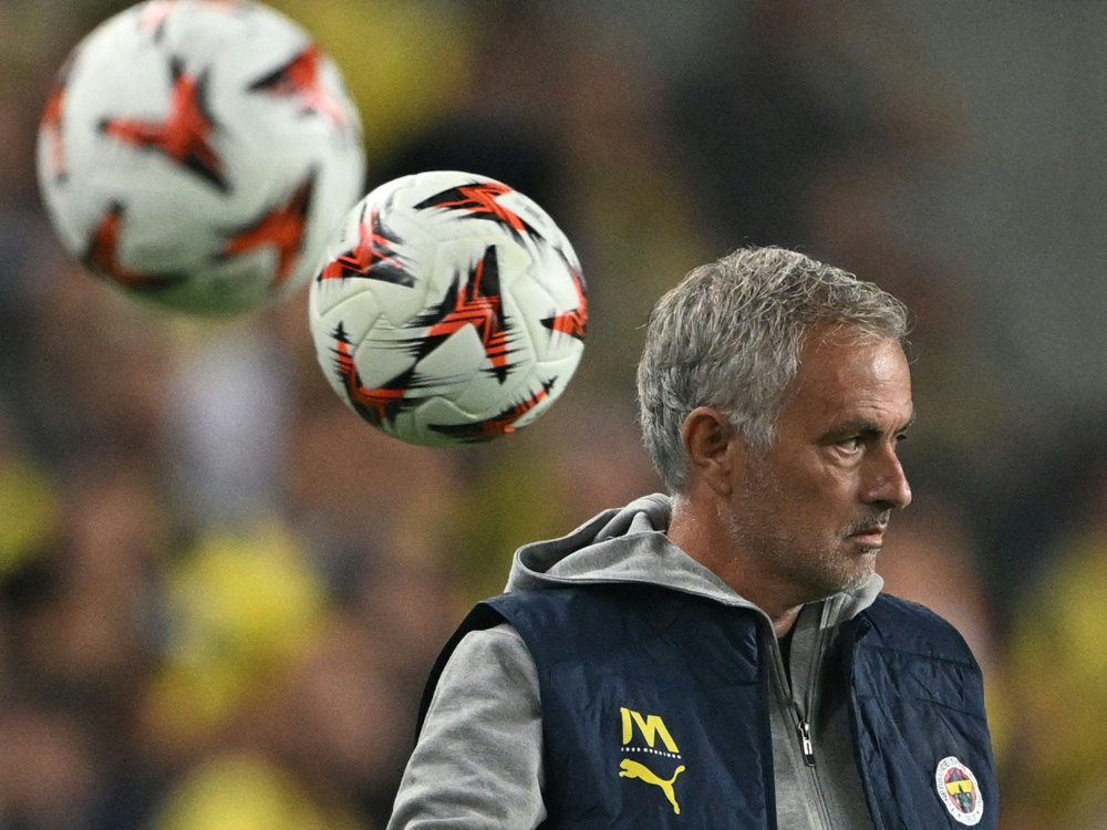 Jose Mourinho ist mit Fenerbahce erfolgreich (Foto: AFP/SID/OZAN KOSE)