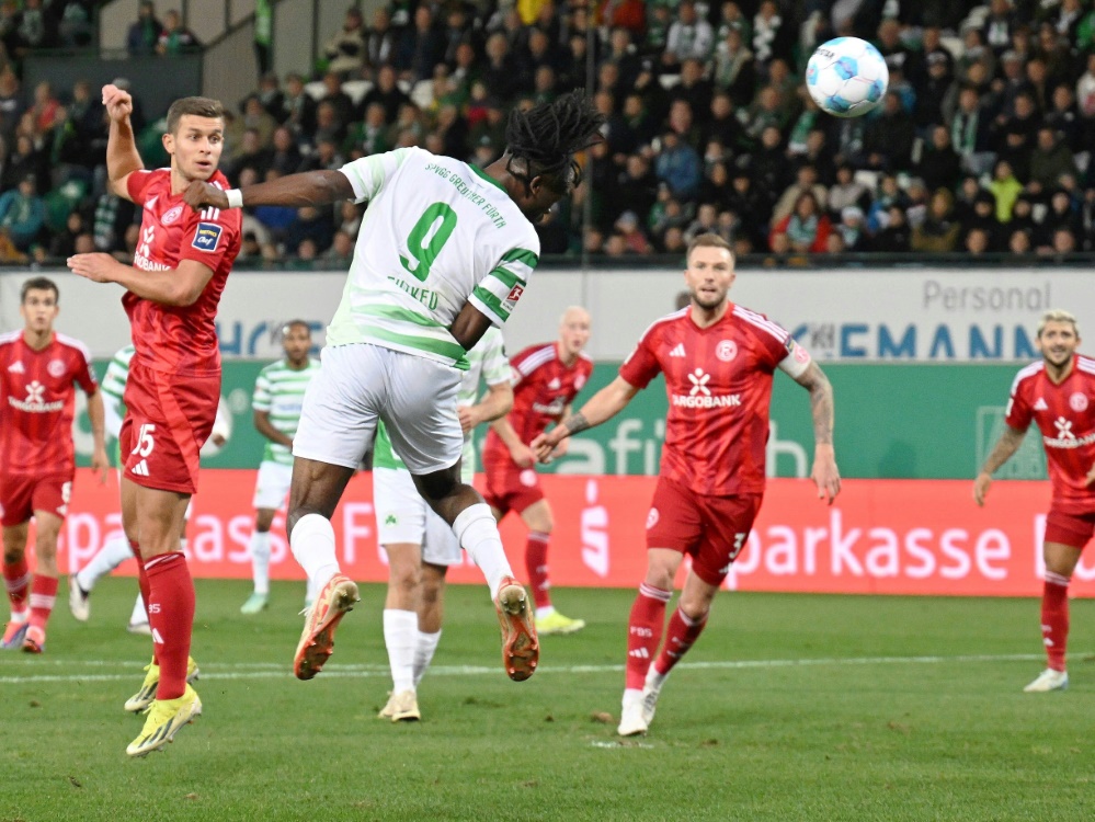 Noel Futkeu vergibt eine Möglichkeit für Fürth (Foto: IMAGO/Sportfoto Zink / Wolfgang Zink/IMAGO/Sportfoto Zink / Wolfgang Zink/SID/IMAGO/Sportfoto Zink / Wolfgang Zink)