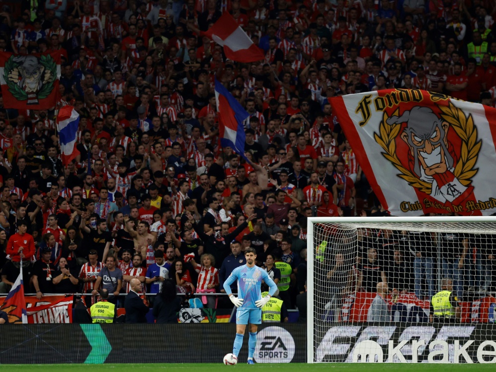 Muss vorerst pausieren: Thibaut Courtois (Foto: AFP/SID/OSCAR DEL POZO)