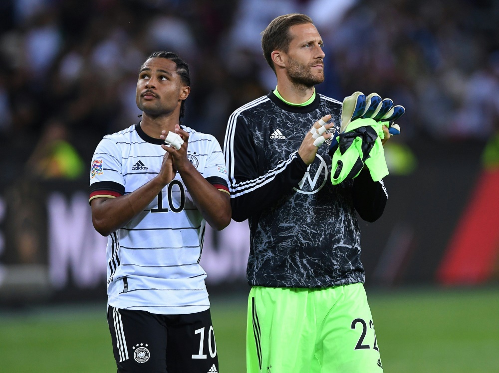 Gnabry und Baumann sielten zusammen in Hoffenheim (Foto: IMAGO/Revierfoto/IMAGO/Revierfoto/SID/IMAGO/Revierfoto)